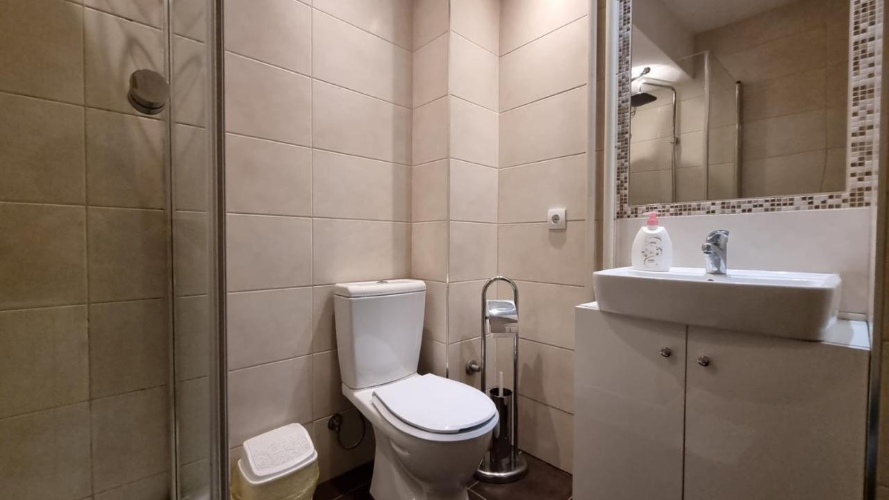 Slavija Square Apartments Belgrado Esterno foto
