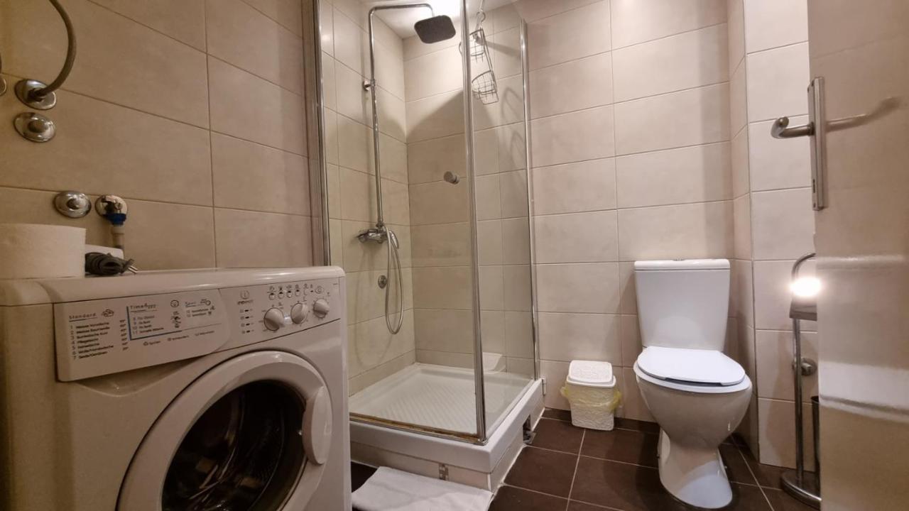 Slavija Square Apartments Belgrado Esterno foto