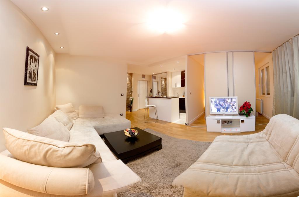 Slavija Square Apartments Belgrado Camera foto