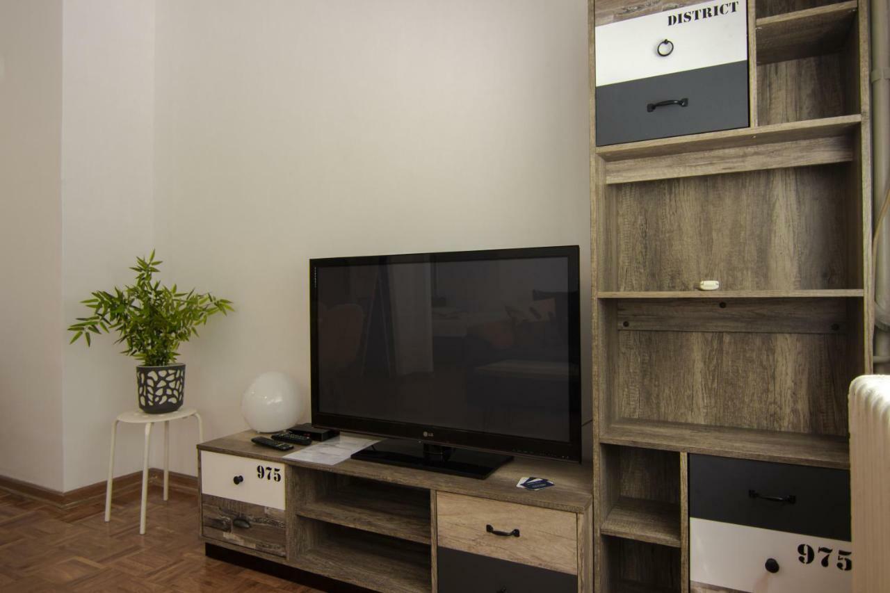 Slavija Square Apartments Belgrado Esterno foto